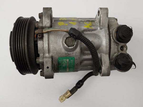 Kompressor Klimaanlage Citroen Peugeot SD7V12 1500F 6453N1 Sanden 7077