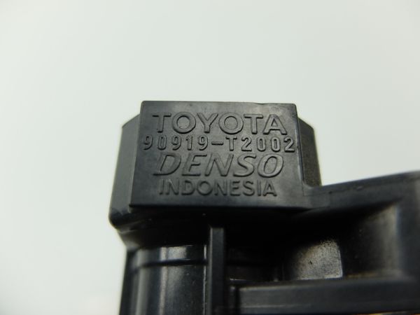 Zündspule  90919-T2002 5970C1 Denso PSA Toyota Subaru