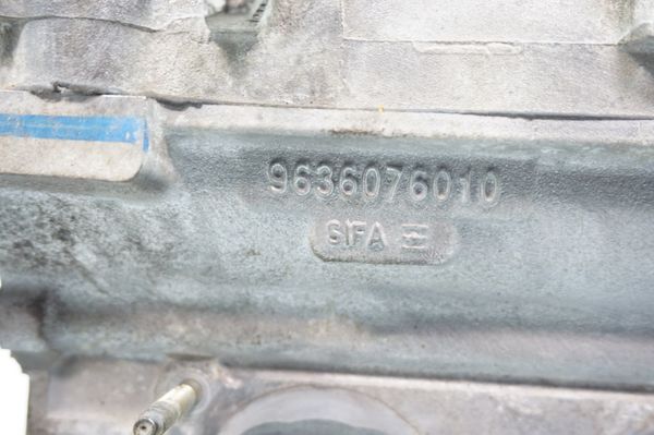 Zylinderkopf 9636076010 0200GA  1.6 16v NFU Citroen Peugeot 2342