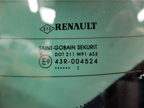 Szyba Klapy Tylnej Renault Megane III Coupe 2011r