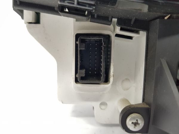 Tacho Kombiinstrument  Toyota Yaris 83800-0DJ00 838000DJ00 17581