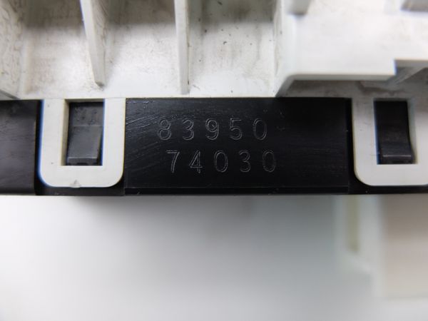 Bordcomputer-Display Toyota IQ 83950-74030