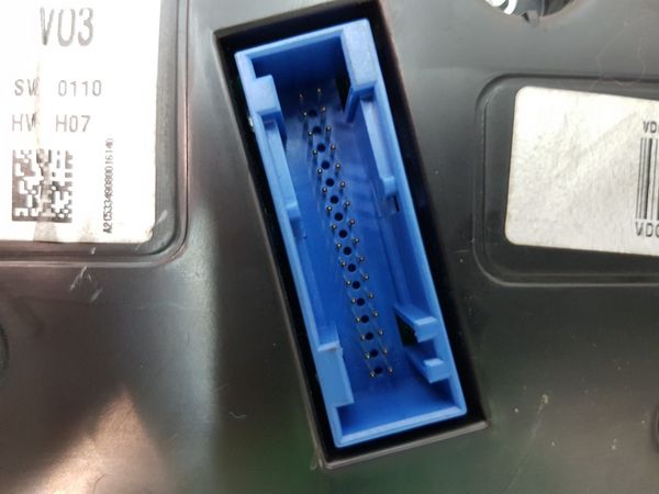 Tacho Kombiinstrument  Seat Ibiza 6J0920801A 6090