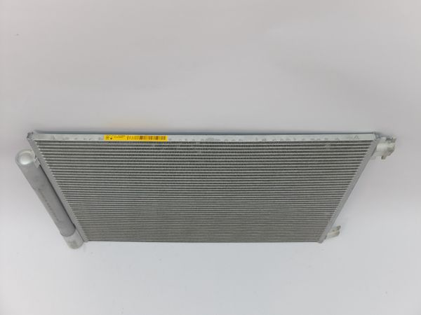 Kondensator Klimaanlage   Scenic 4 921001829R Renault Mahle 0km