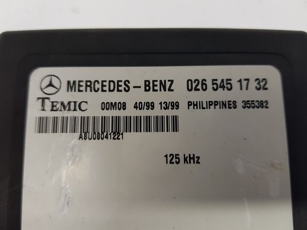 Steuergerät Moduł Mercedes 0265451732 19042