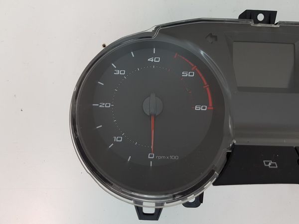 Tacho Kombiinstrument  Seat Ibiza 6J0920801A 6086