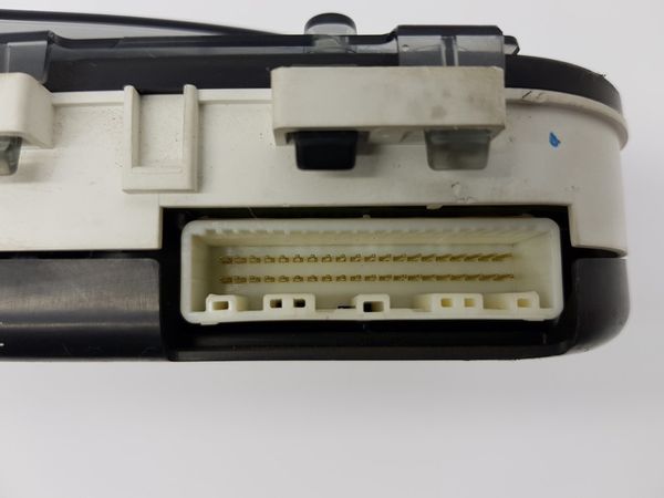 Tacho Kombiinstrument  Toyota Corolla Verso 83800-0F092-A