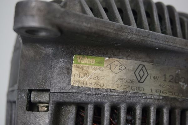 Lichtmaschine Generator 7700106501 25419760 Valeo 120A Renault