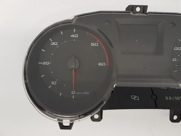 Tacho Kombiinstrument Seat Ibiza 6J0920801A 18991